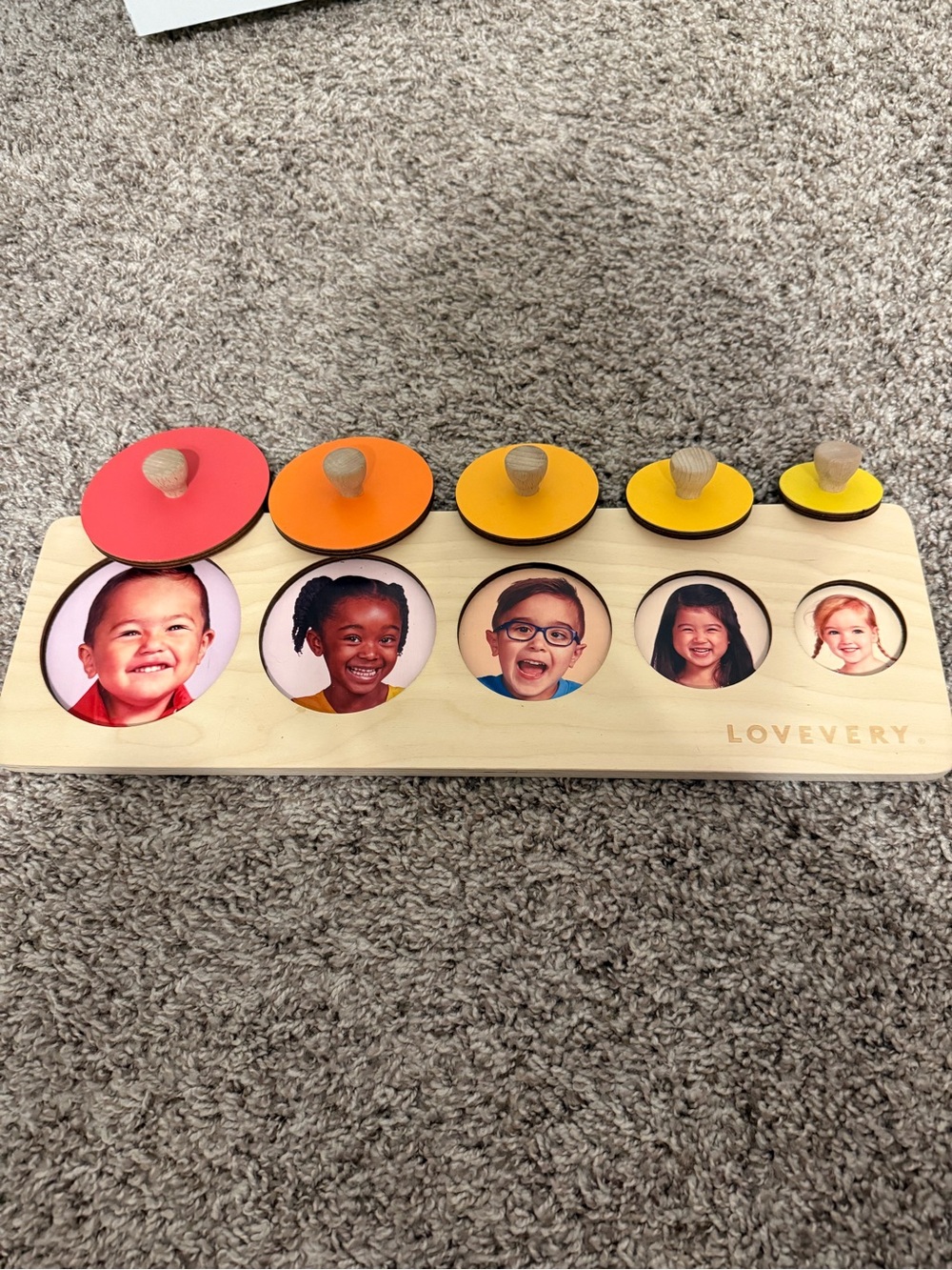 Lovevery Montessori Wooden Graduated Circle Puzzle – 5 Piece Knob Puzzle